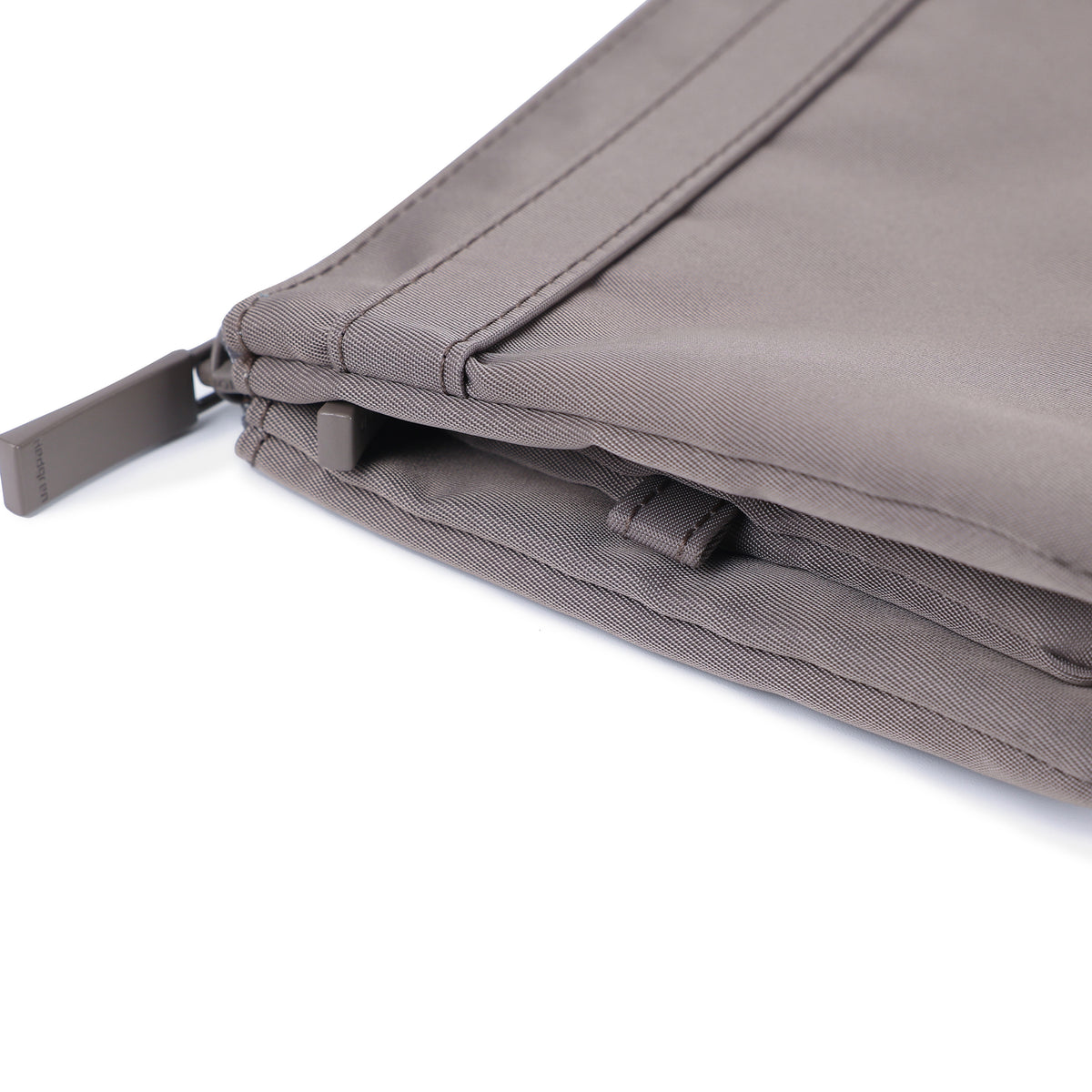 Franc M 3 Zipper Pouch Rfid Medium Sepia