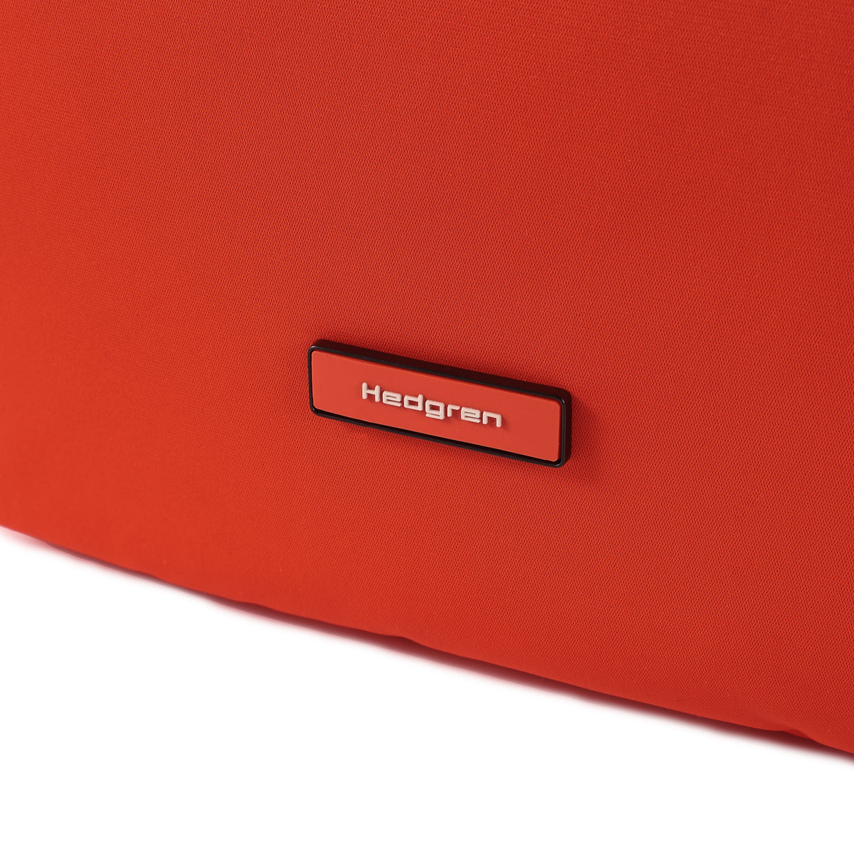 Gravity Medium Crossover Strong Red