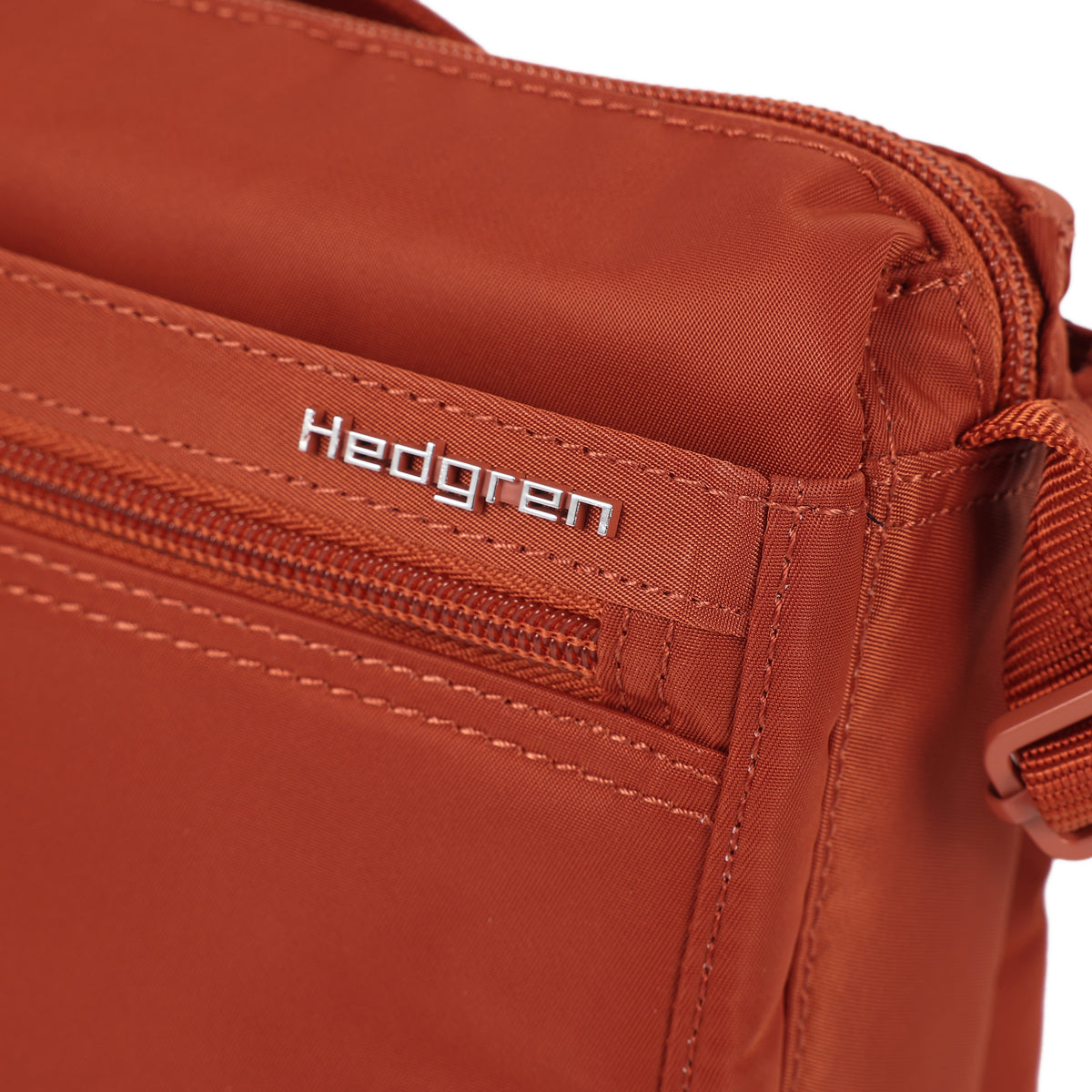 Eye Shoulder Bag Terracotta