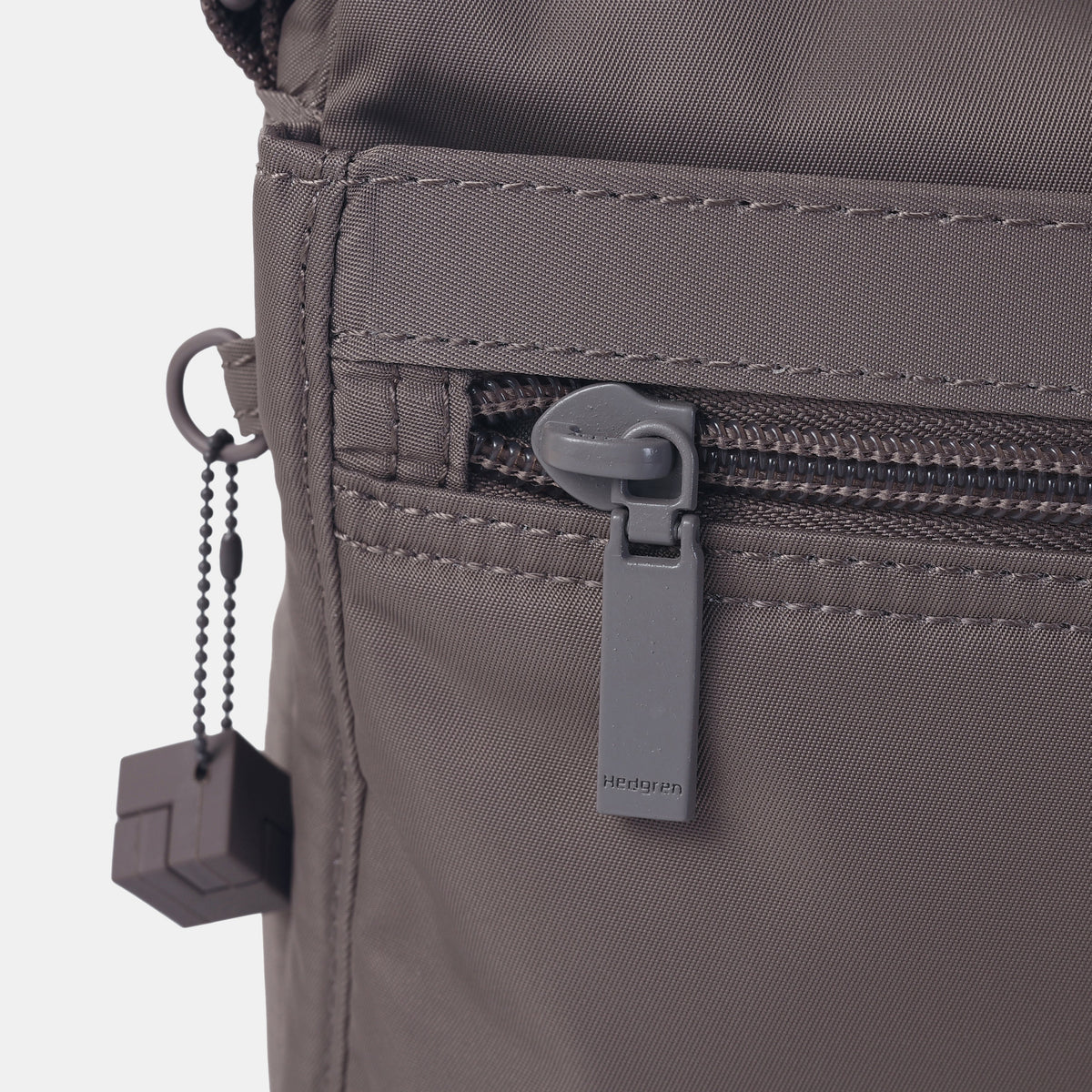 EYE M | SHOULDER BAG