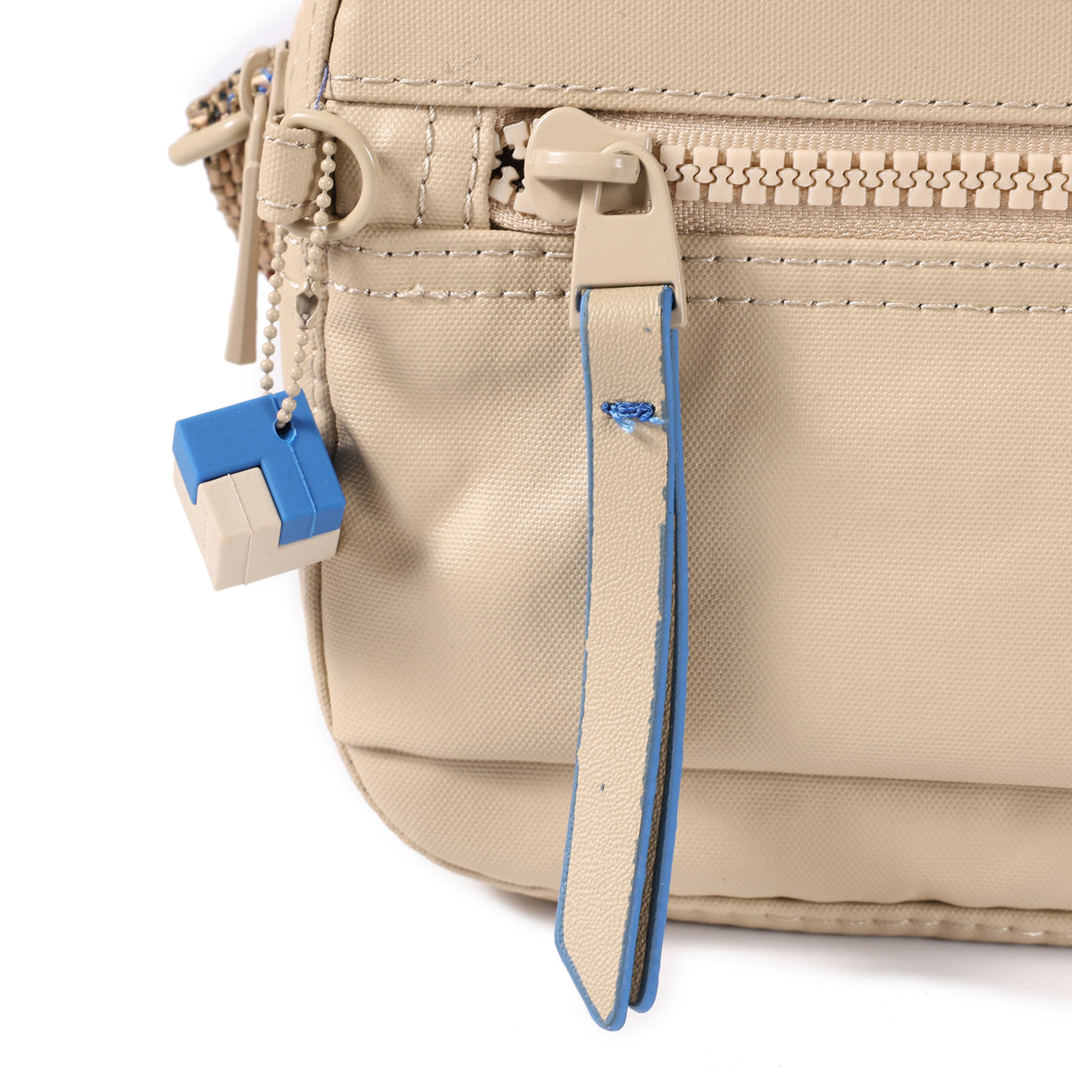 Emily Multipocket Crossover Creased Safari Beige