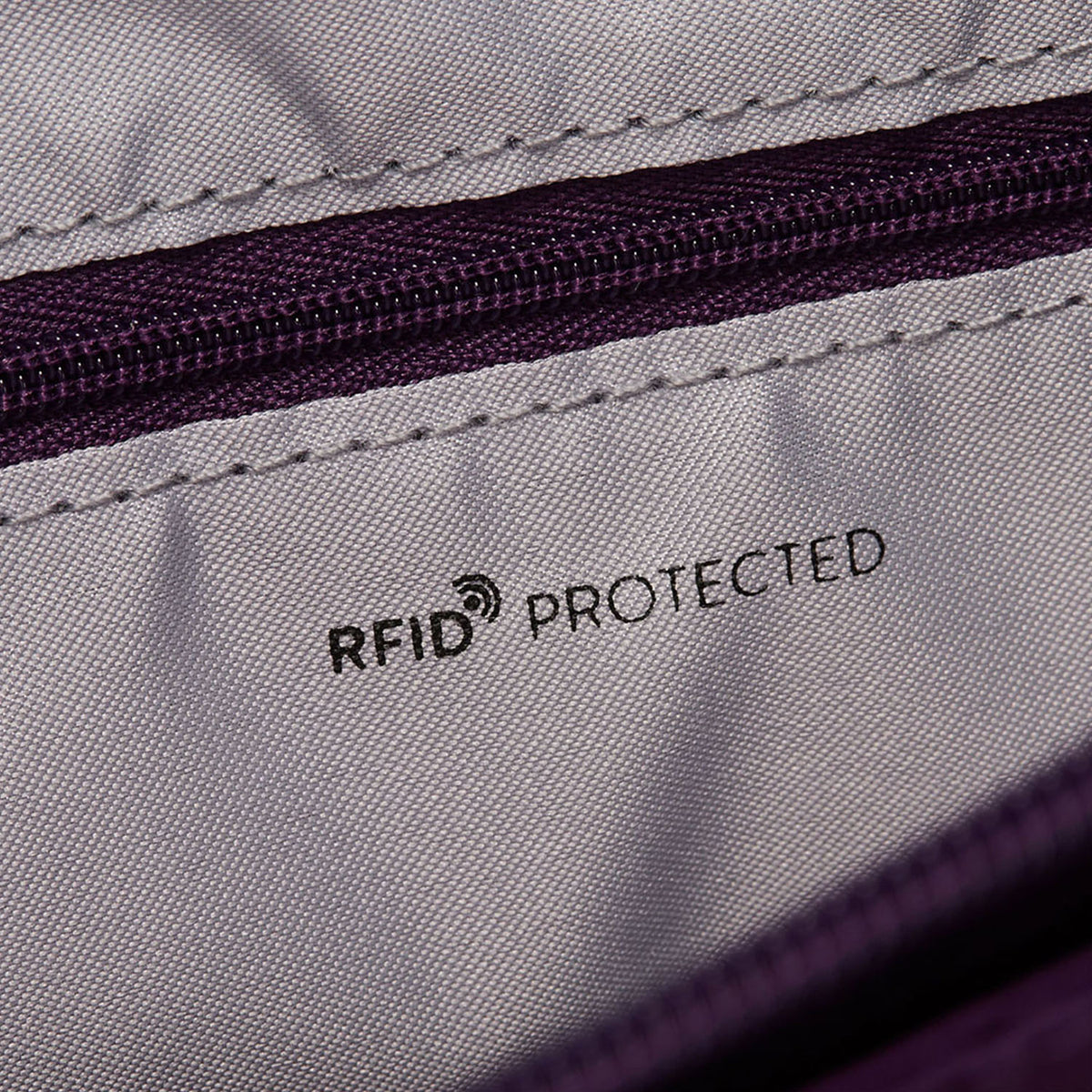 Orva Crossover RFID Deep Velvet