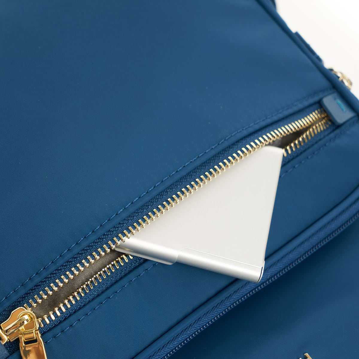 Spell Stylish Organizational Backpack|Charm Collection|Hedgren