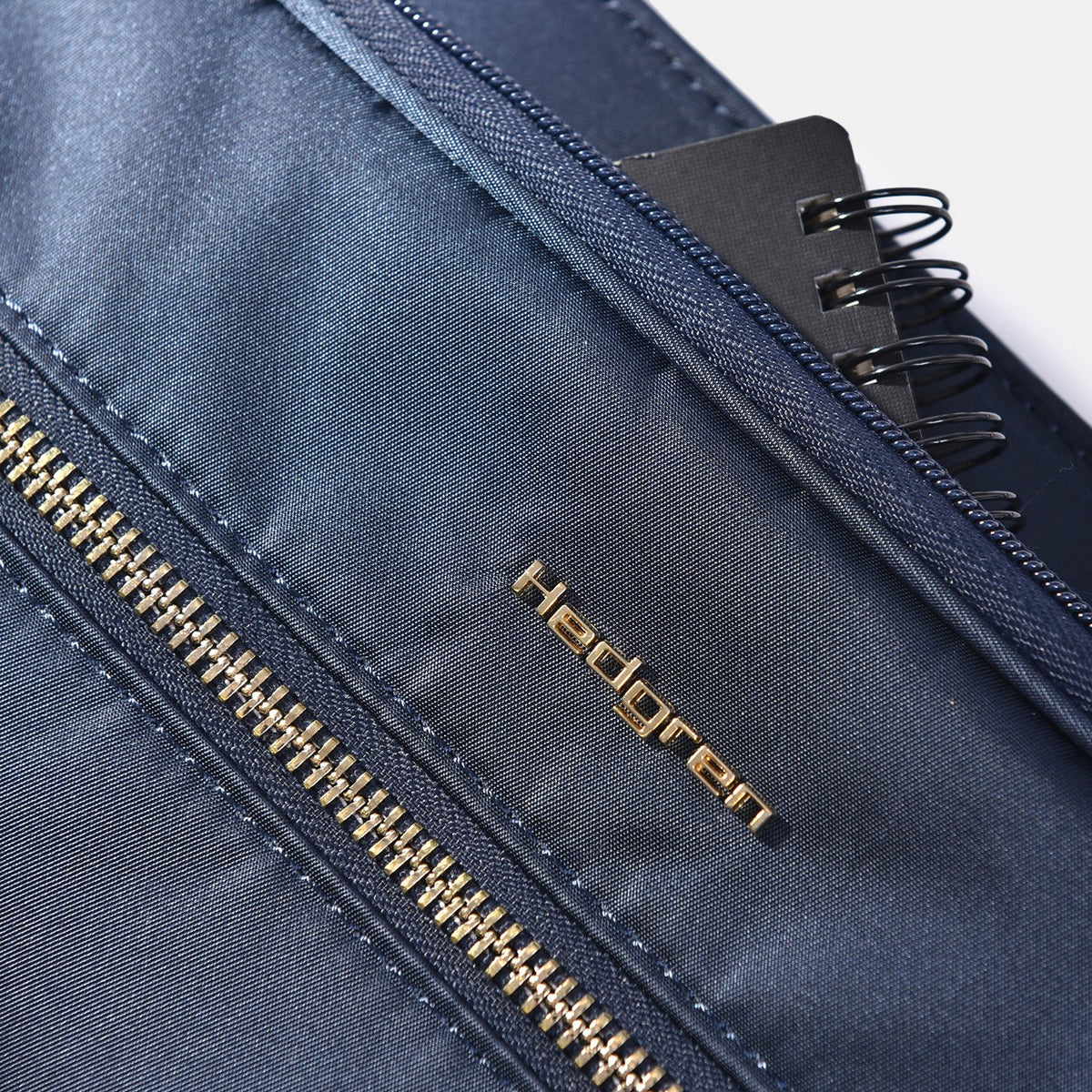 Hedgren MAGICAL M Crossover