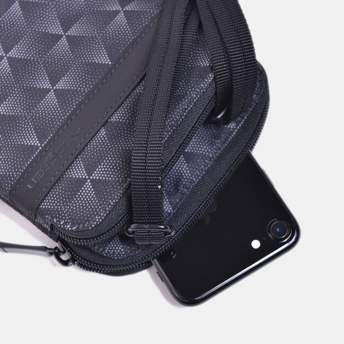 Hedgren RUPEE Passport Holder RFID