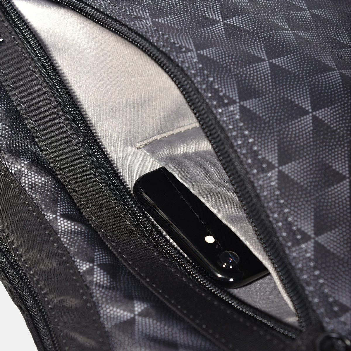 Hedgren HARPERS S Shoulder Bag RFID