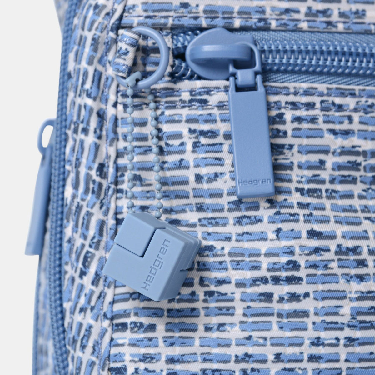 METRO Multi Compartment Crossover RFID