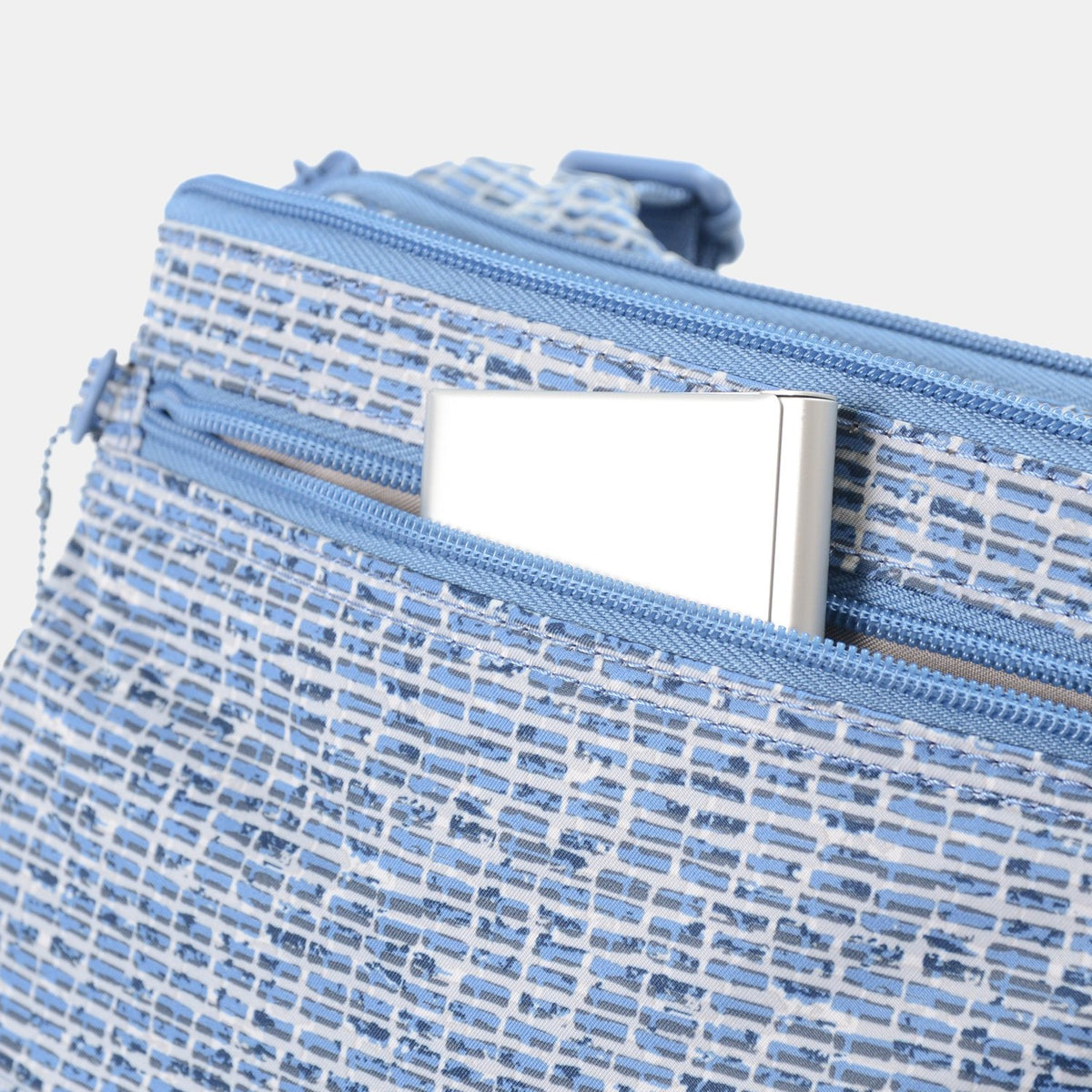 SALLY Crossover Safety Hook RFID