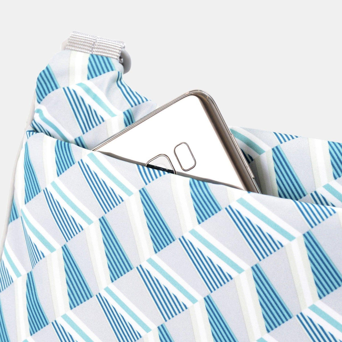 SALLY Crossover Safety Hook RFID