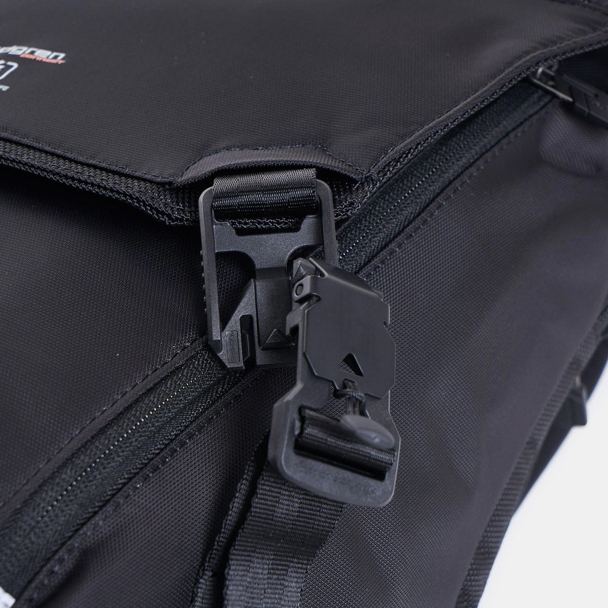 Hedgren JOINT Backpack With Flap 15" RFID