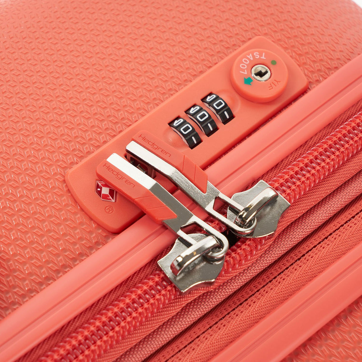 Gate M EX Durable Travel Spinner Case|Transit Collection|Hedgren