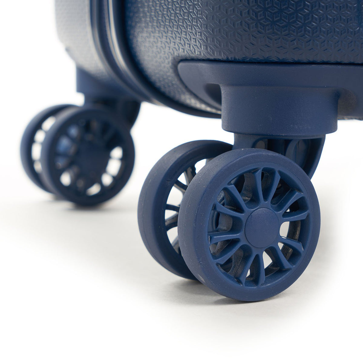 GATE S 20"/55cm Spinner Iata Size