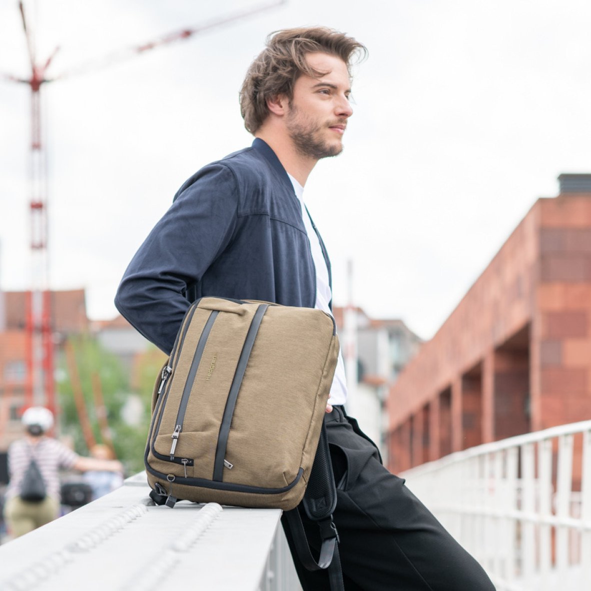 FOCUSED Three Way Briefcase Backpack 15.6" RFID