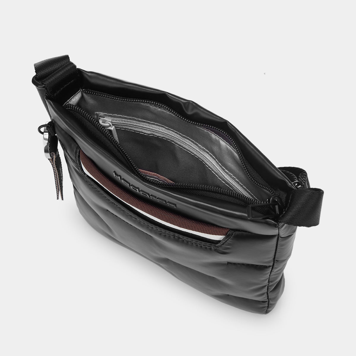 Cushy Flat Vertical Crossover Black