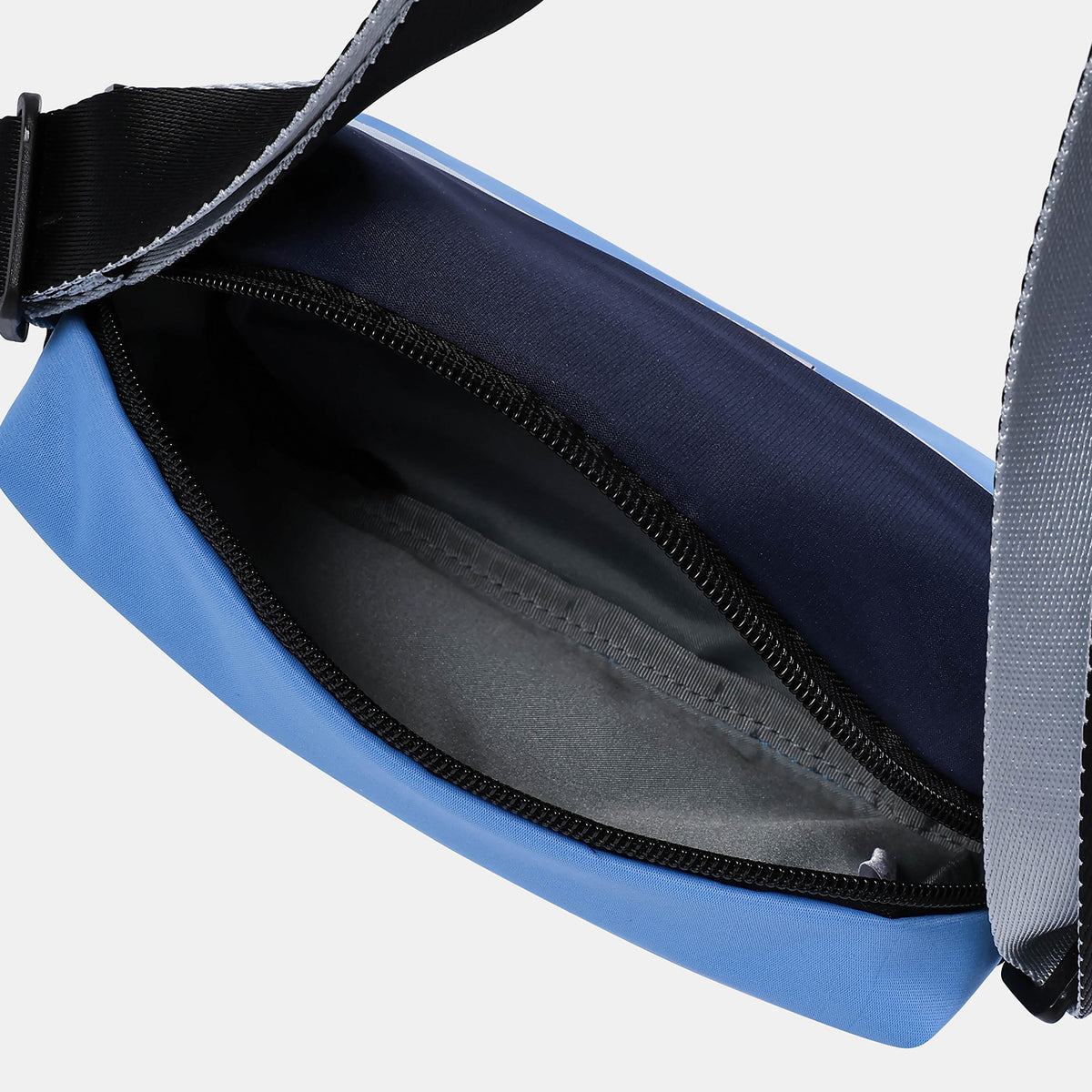 Neutron Small Crossover Blue Aboard
