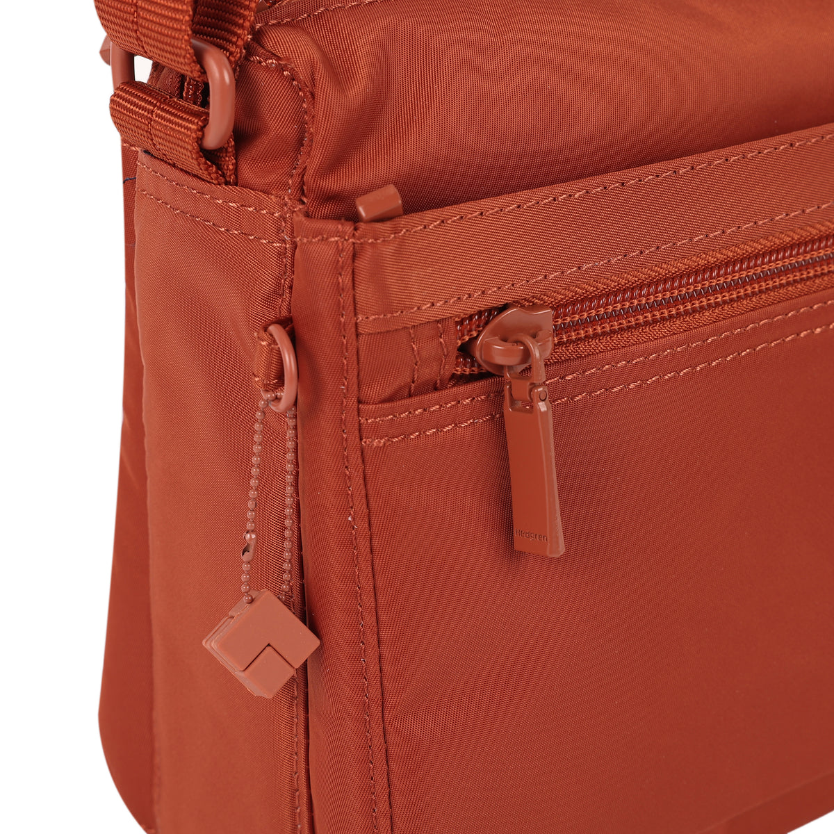 Eye Shoulder Bag Terracotta
