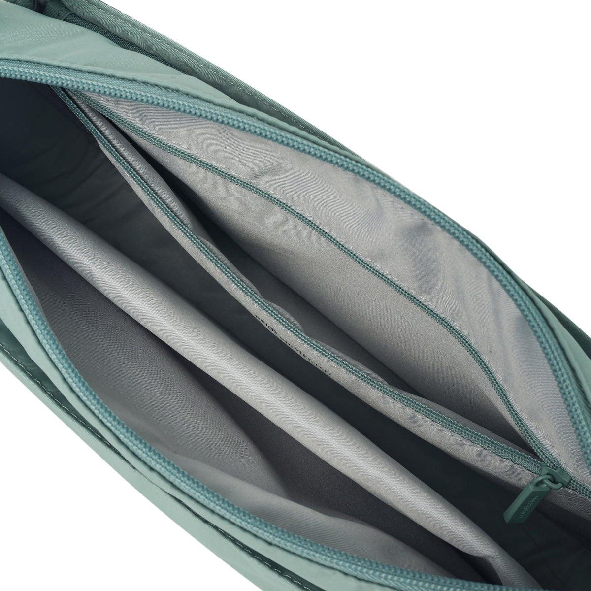 Eye M Shoulder Bag Medium Quilted Sage