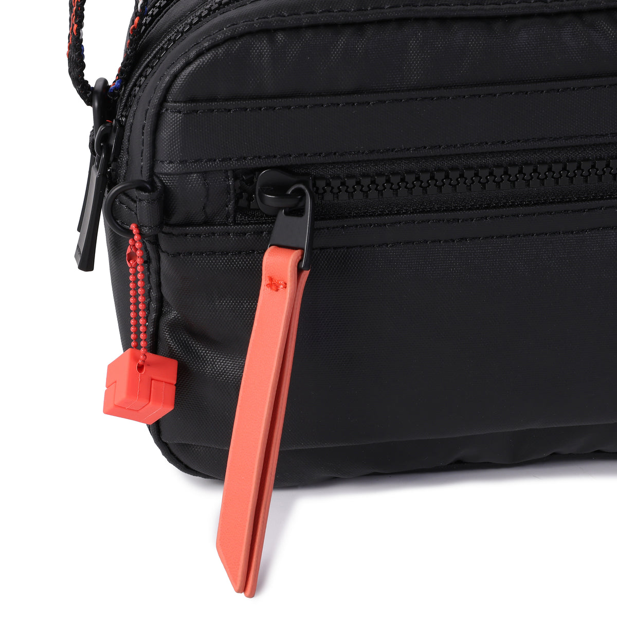 Maia Small Crossover 2 Compartment Creased Black/Coral