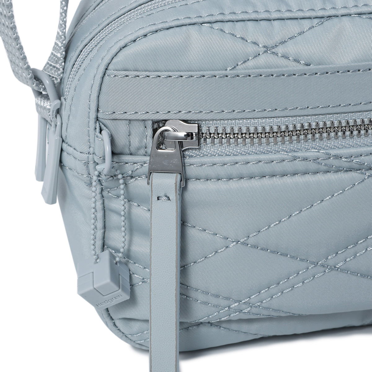 Maia Small Crossover 2 Compartment New Quilt Pearl Blue