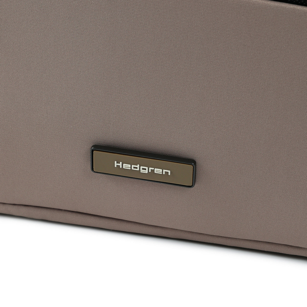 Neutron M Crossbody Bag