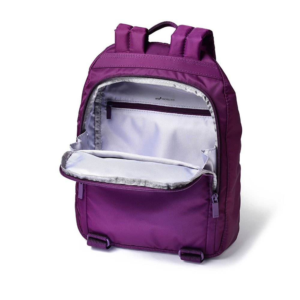 Vogue L Backpack Large RFID Deep Velvet | Backpacks | Hedgren – Hedgren ...