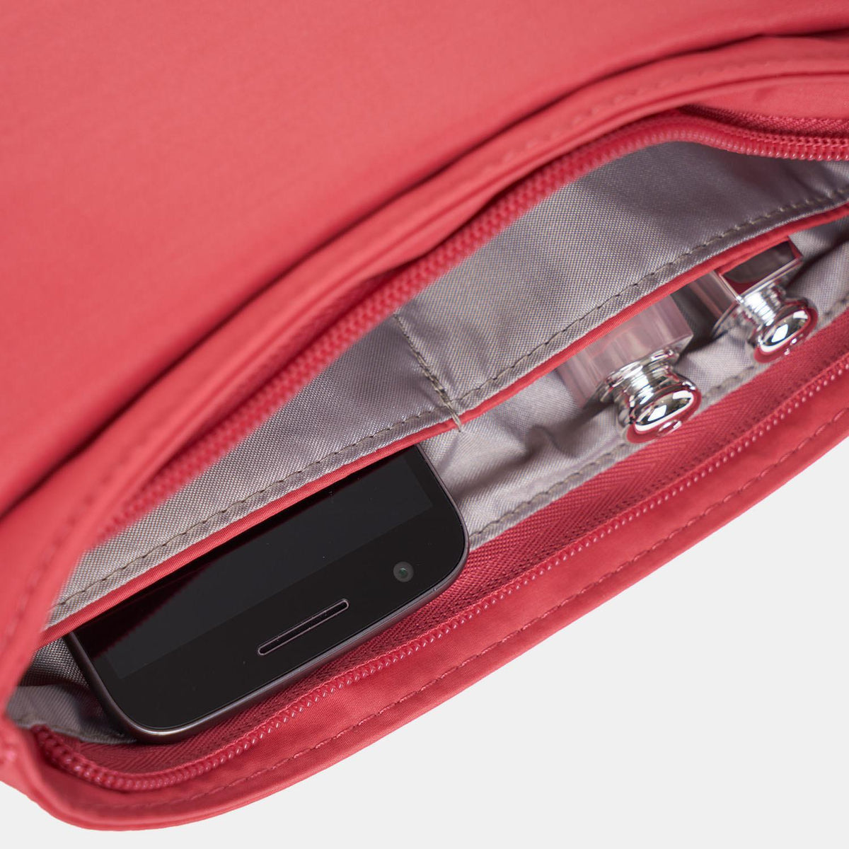 Hedgren SHIMMER Crossover With Flap RFID