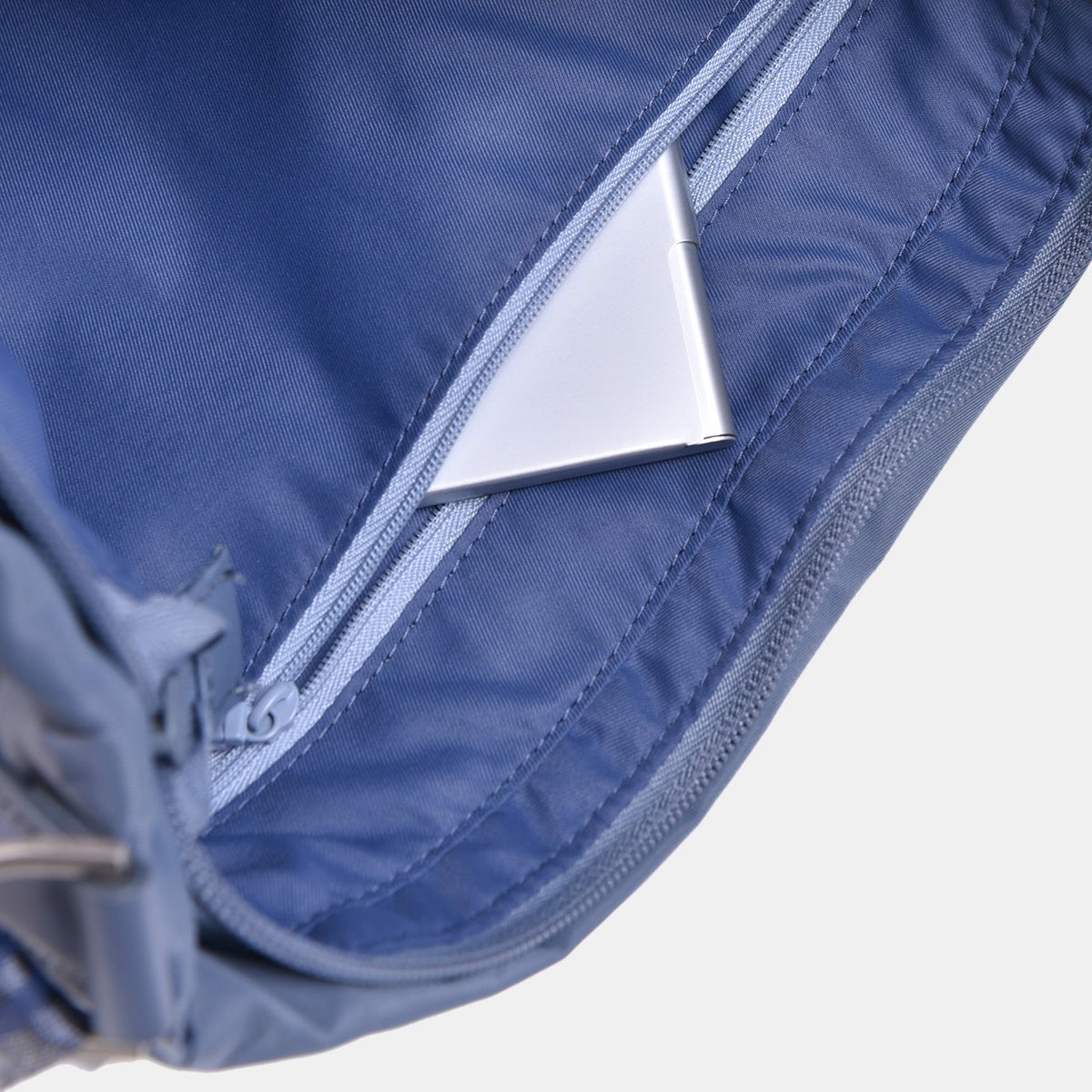 Hedgren ADVANCE 2-Way Backpack Shoulder Bag
