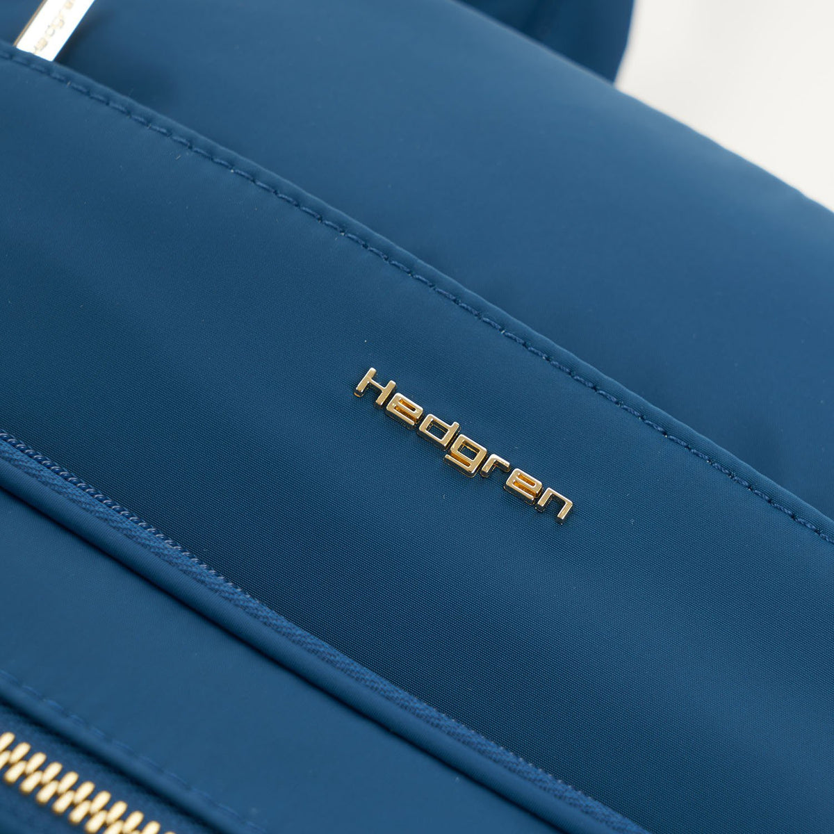 Spell Stylish Organizational Backpack|Charm Collection|Hedgren