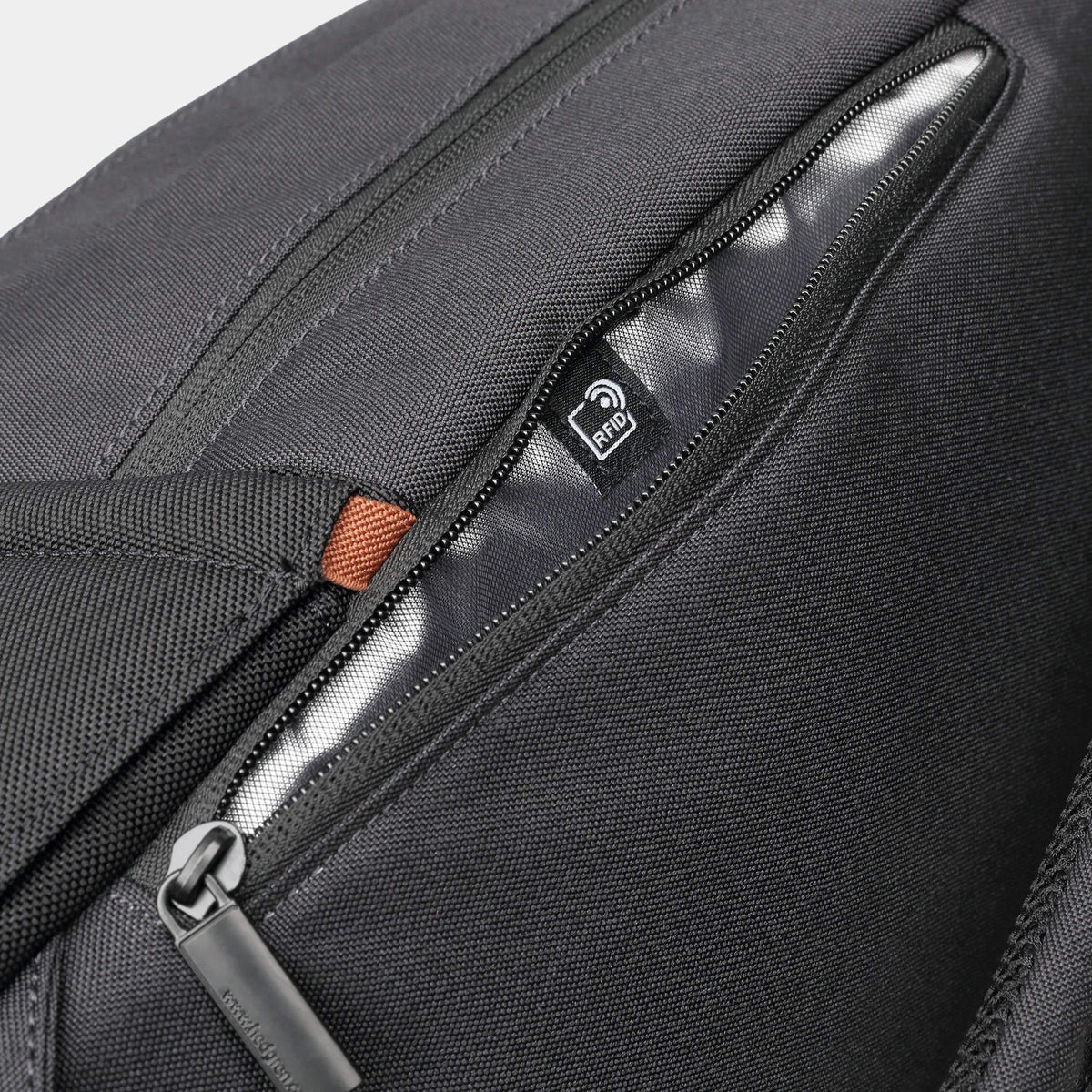 Hedgren RELEASE L Large Backpack 15.6" with RFID