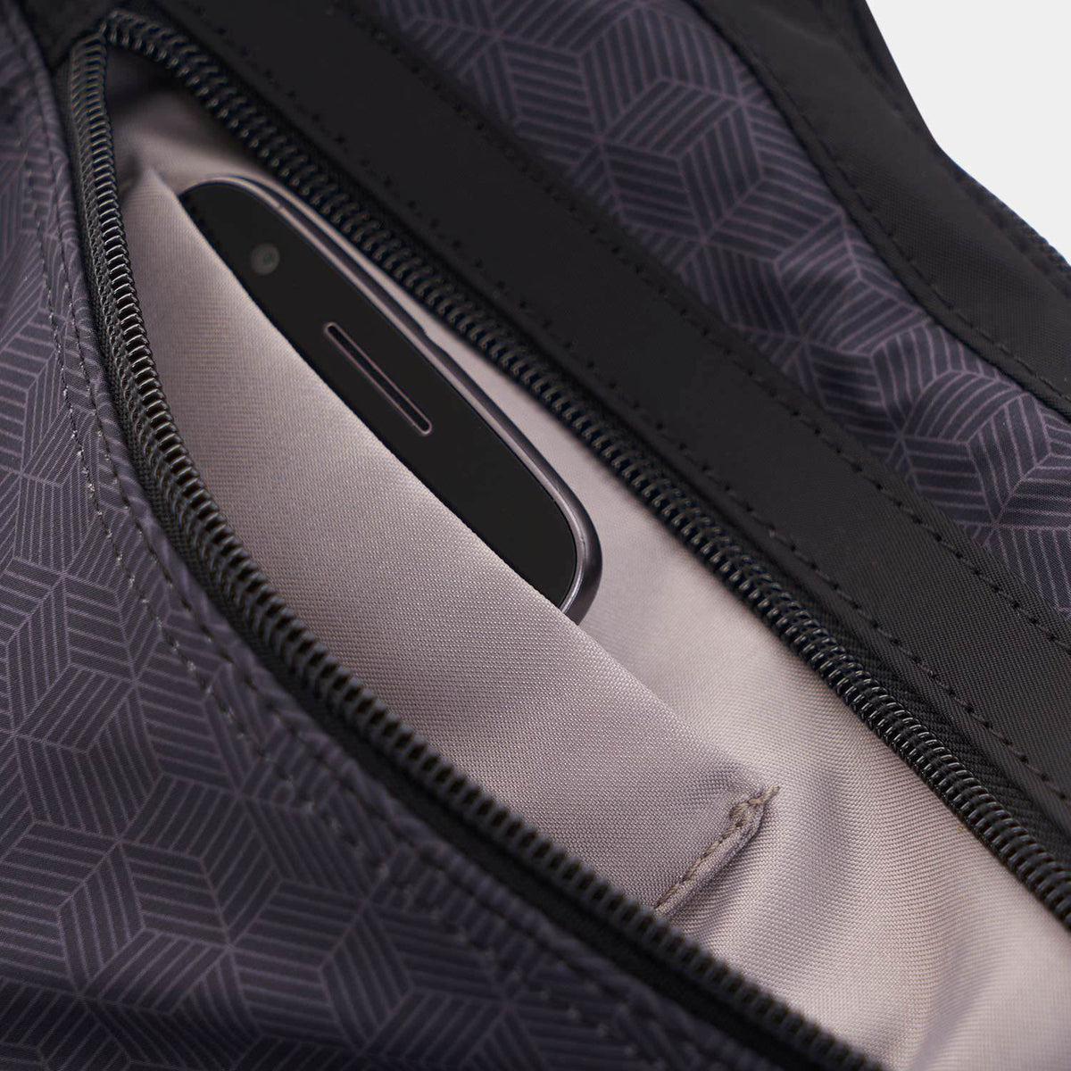 Hedgren HARPERS S Shoulder Bag RFID