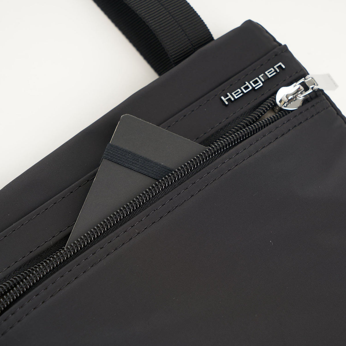 Women’s Leonce Crossover Bag|Inner City Collection|Hedgren
