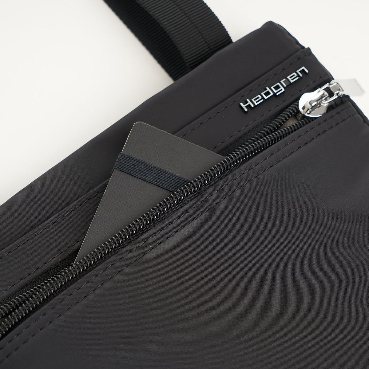 Women’s Leonce Crossover Bag|Inner City Collection|Hedgren