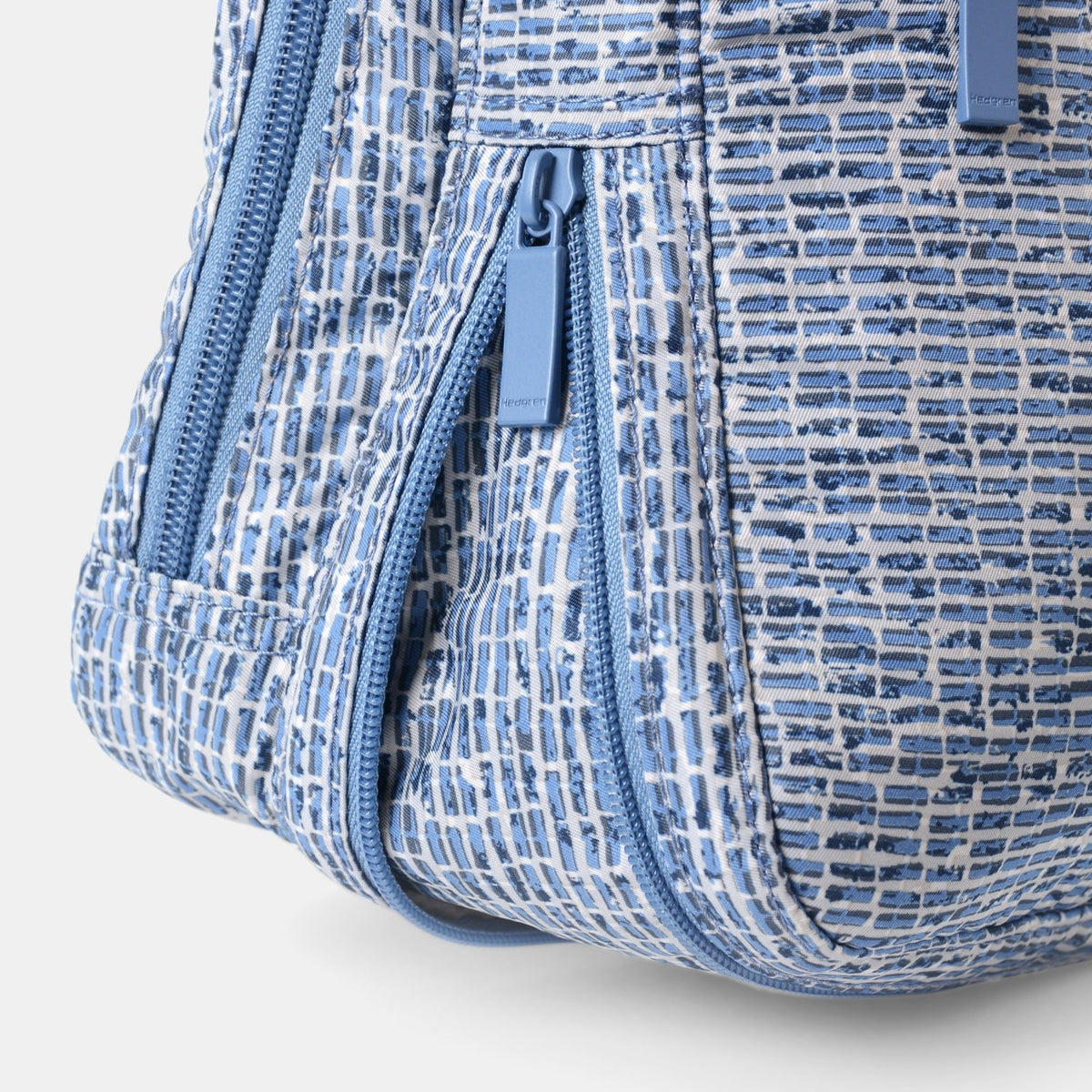 METRO Multi Compartment Crossover RFID
