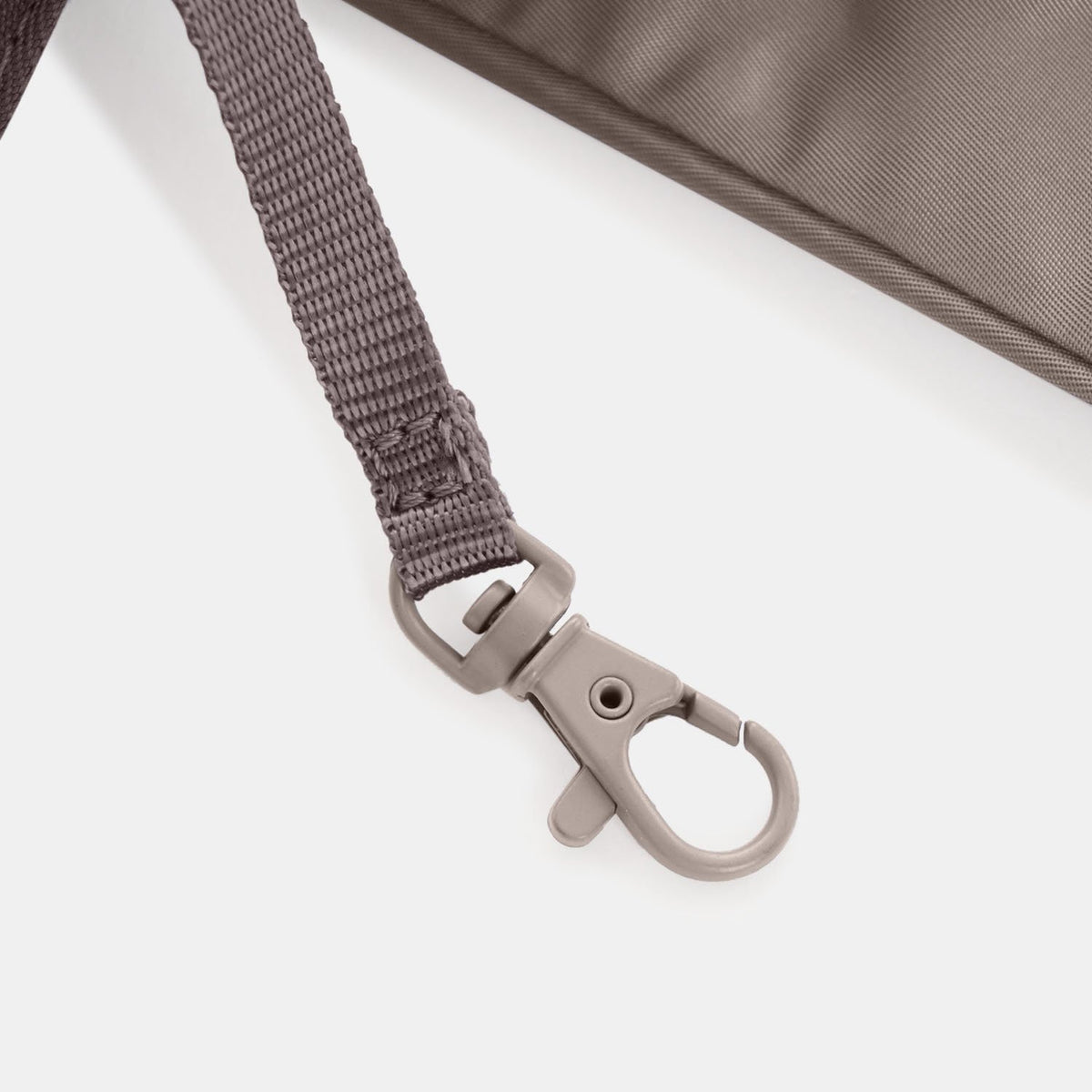 CHARLIE Crossover With Flap RFID