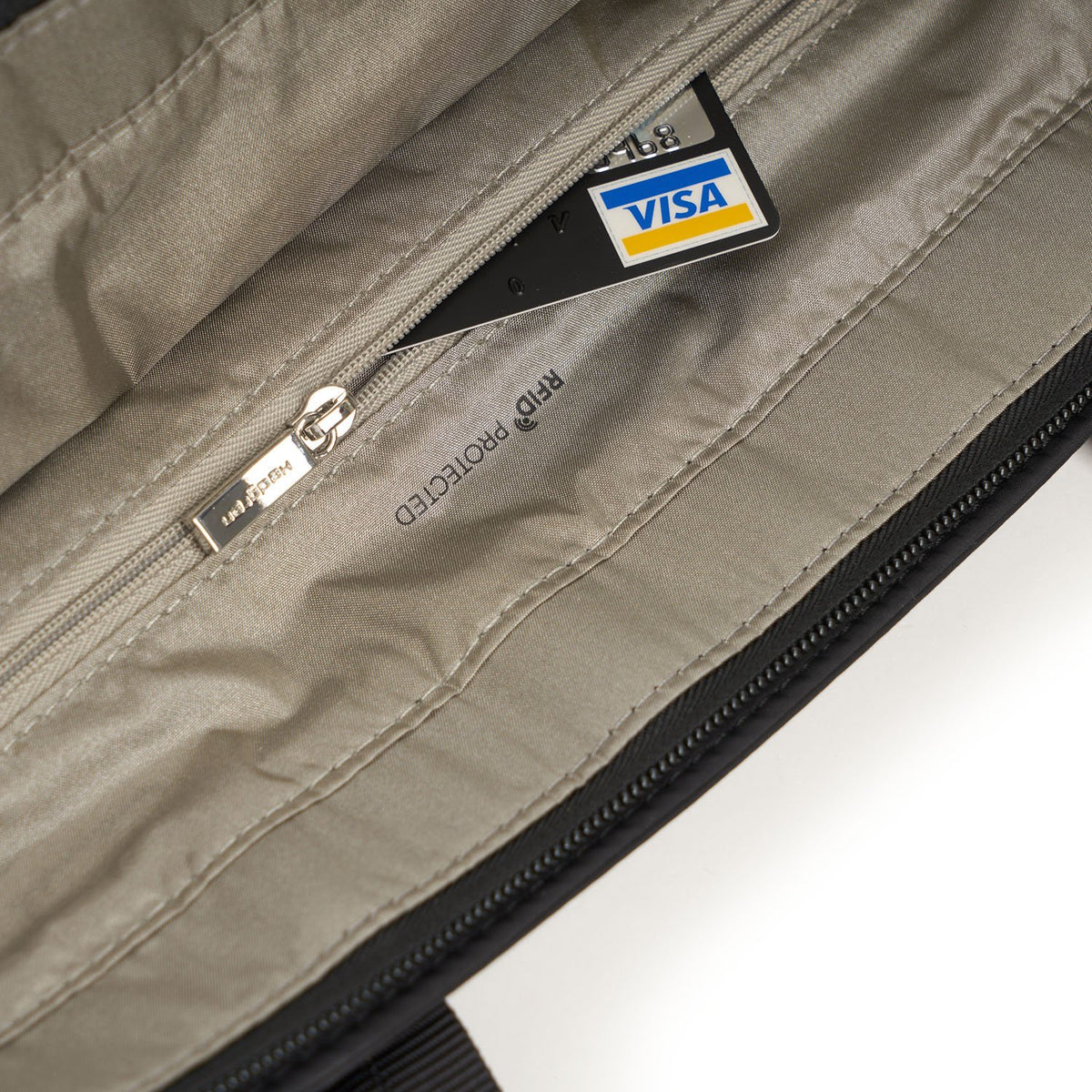 Women’s Erika Travel Tote Bag|Inner City Collection|Hedgren
