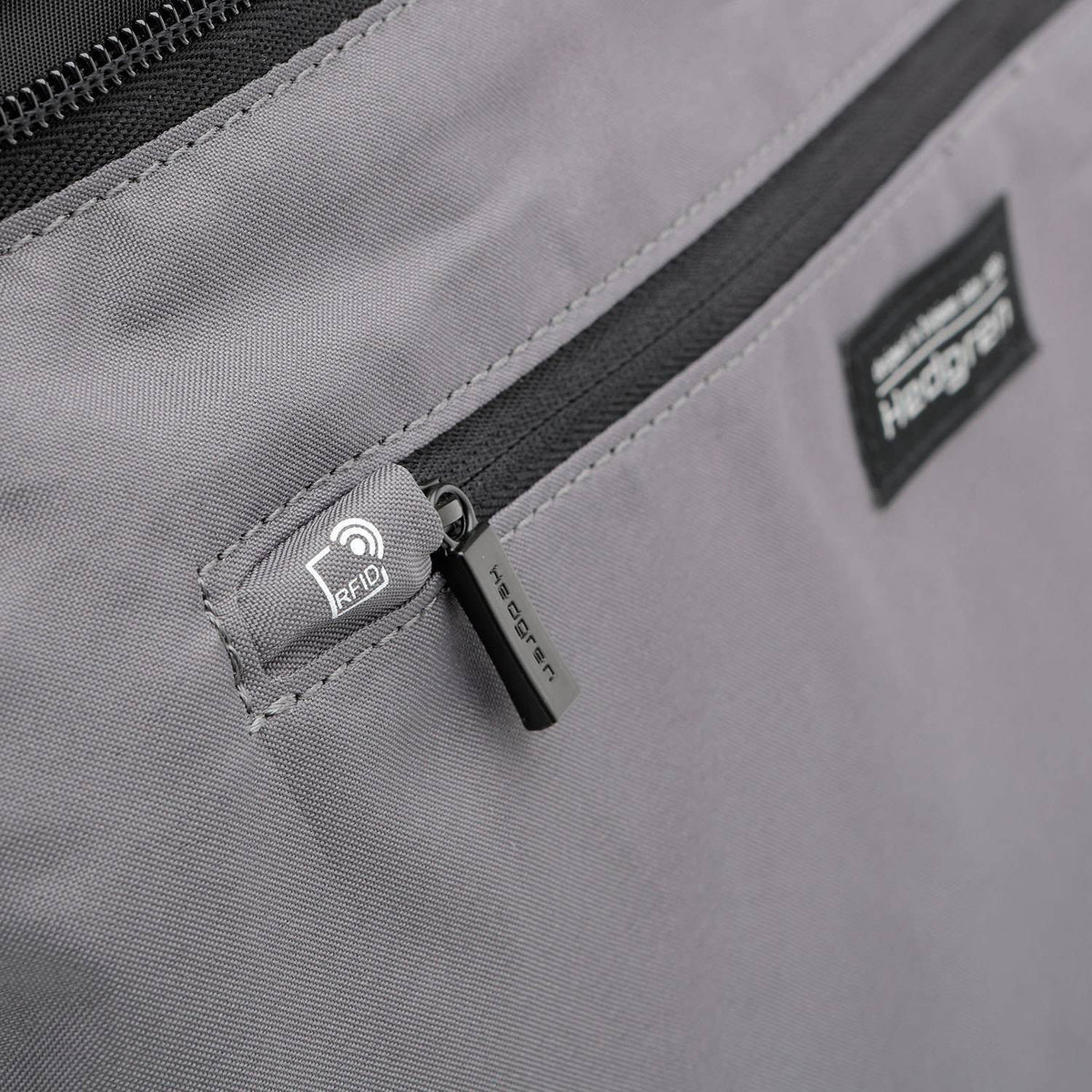 Hedgren SWING Large Tote RFID