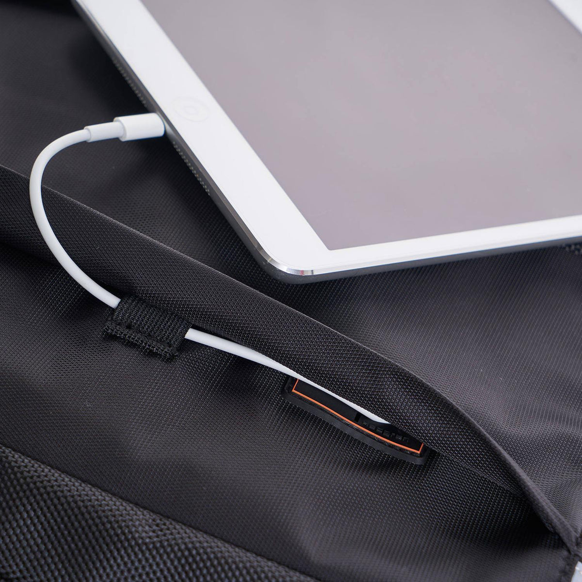 HITCH Slim 3-Way Briefcase 15" RFID