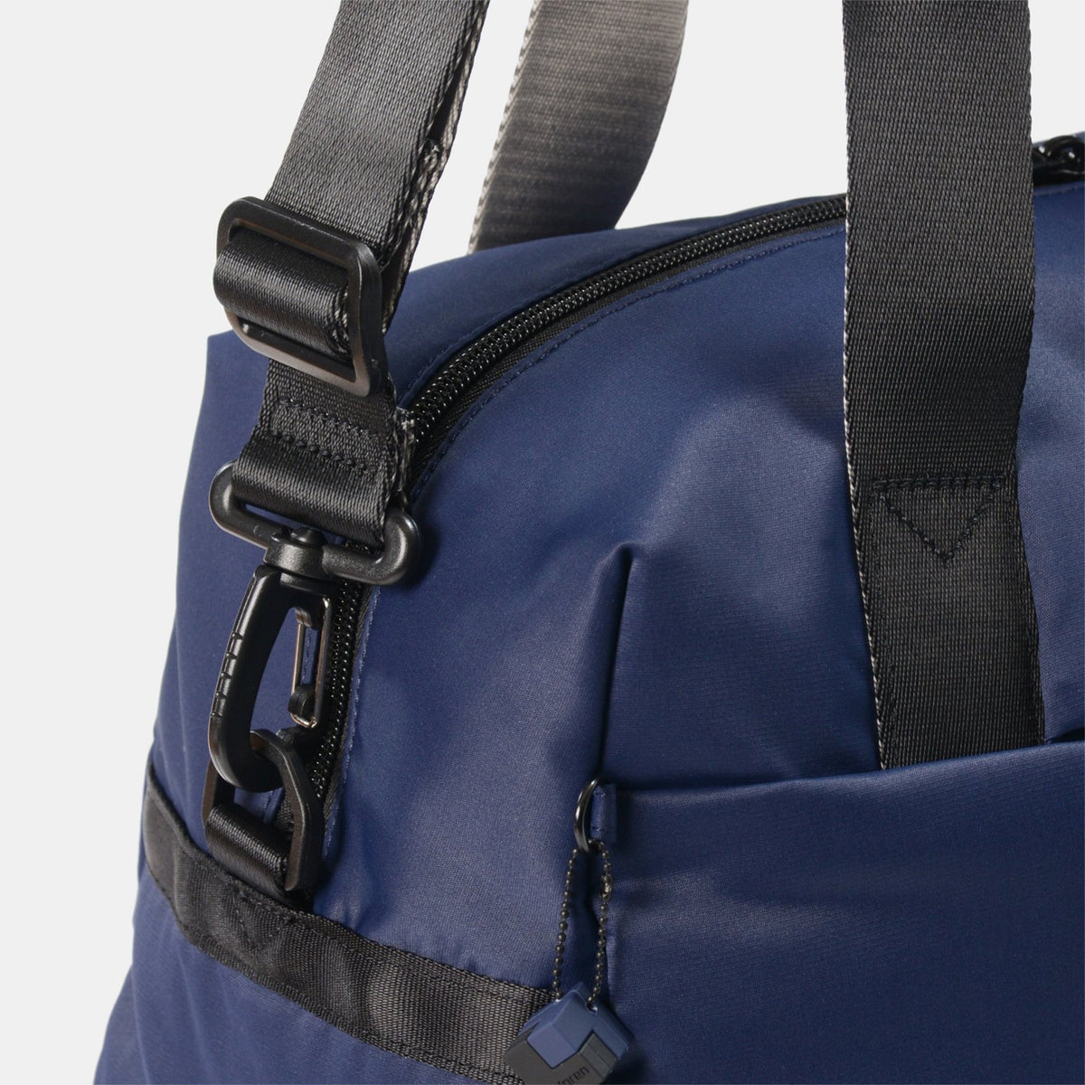 UNIVERSE Duffle