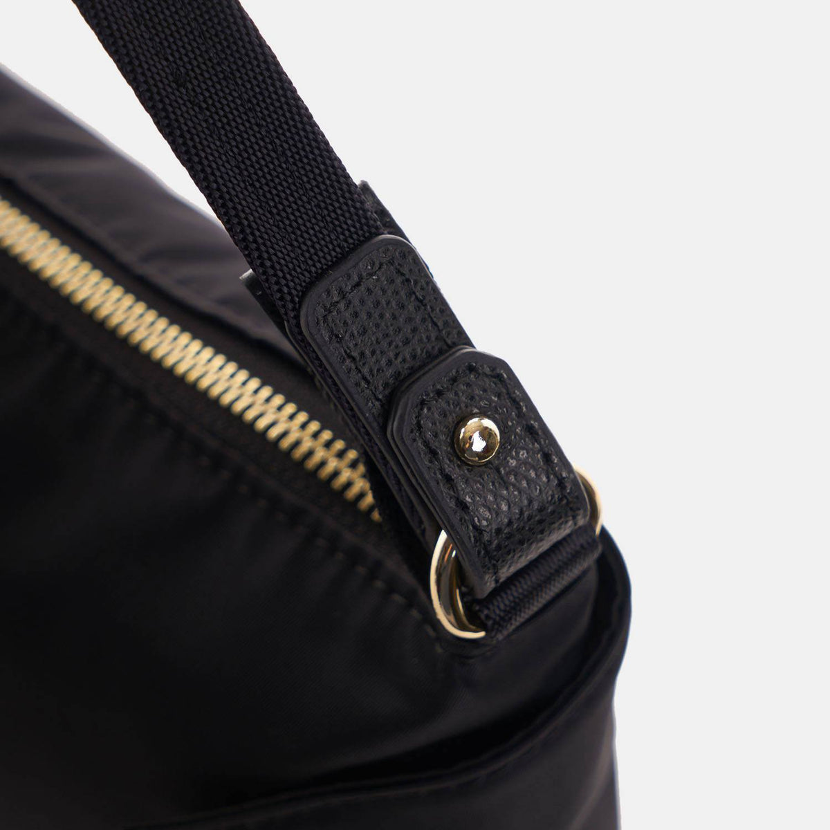 Hedgren REFLECT Mini Hobo/Crossover