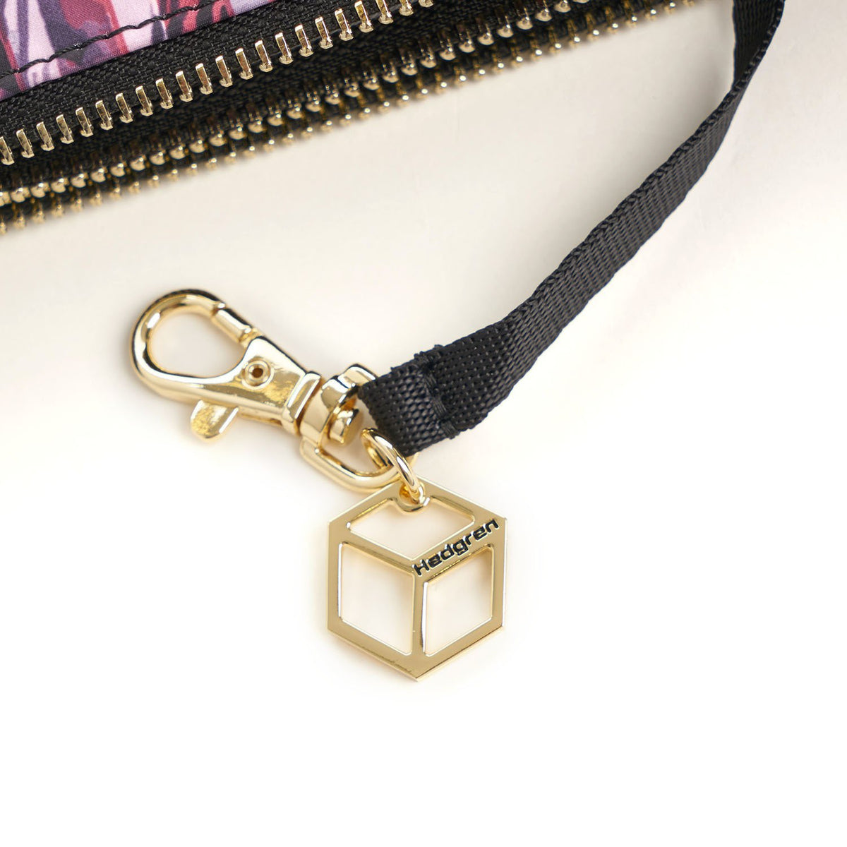 Triangle Tropical Small Crossover|Prisma Limited Edition|Hedgren
