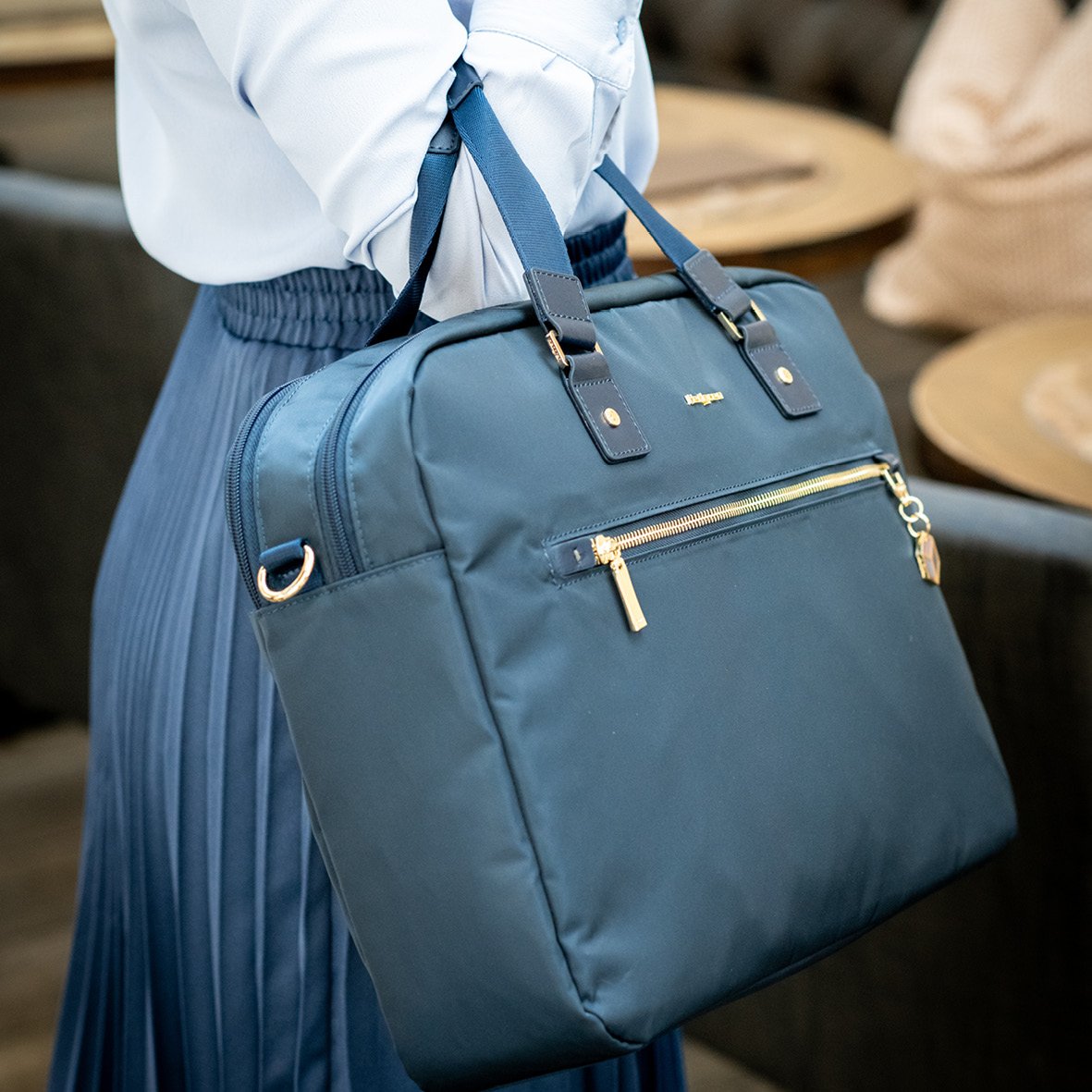 OPALIA Two Compartment Business Bag 15.6"