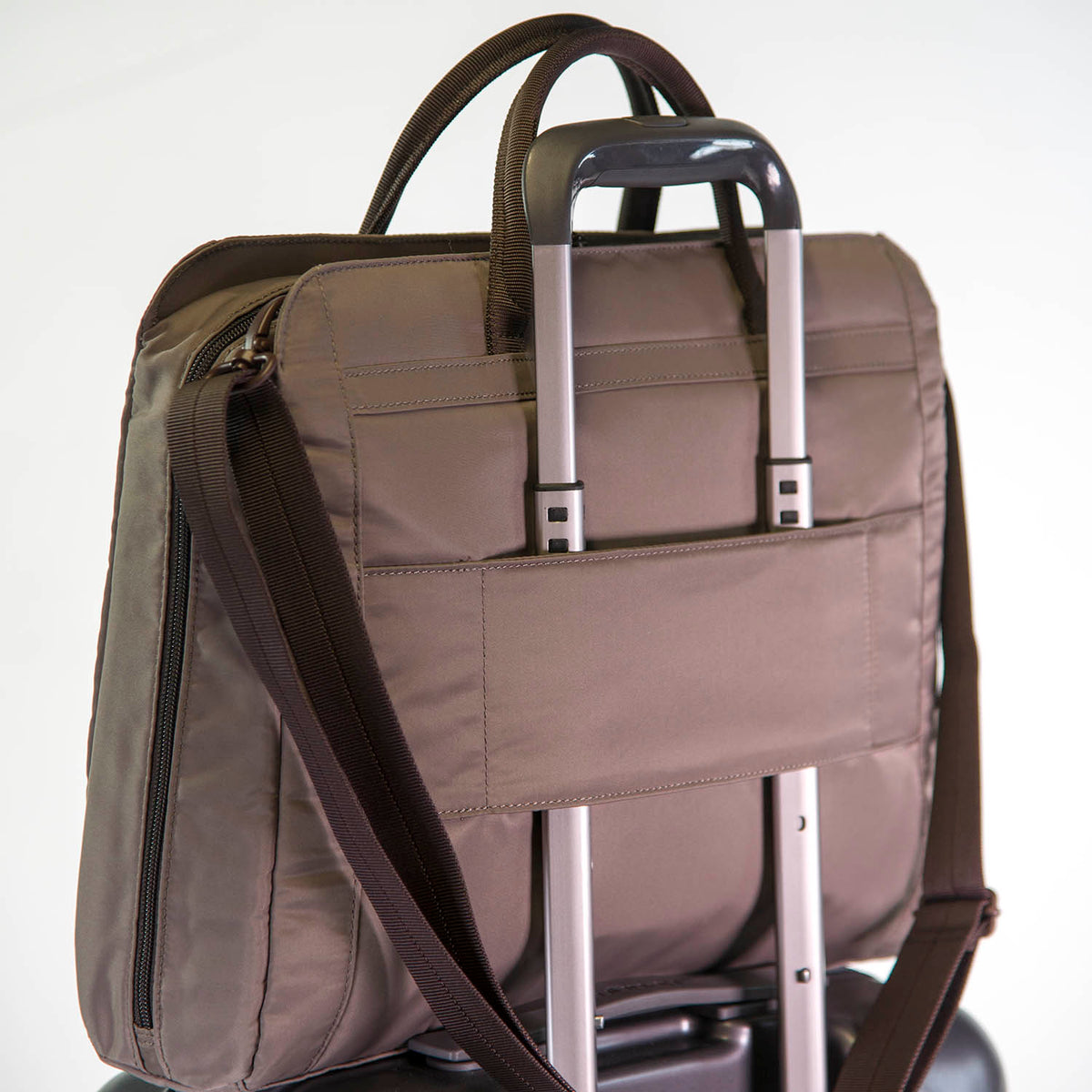 Hedgren ESSENCE Business Bag 15" RFID